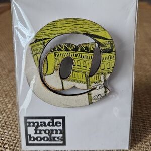 NWT Made From Books Upcycled Handmade Green & Cream @ Symbol Brooch